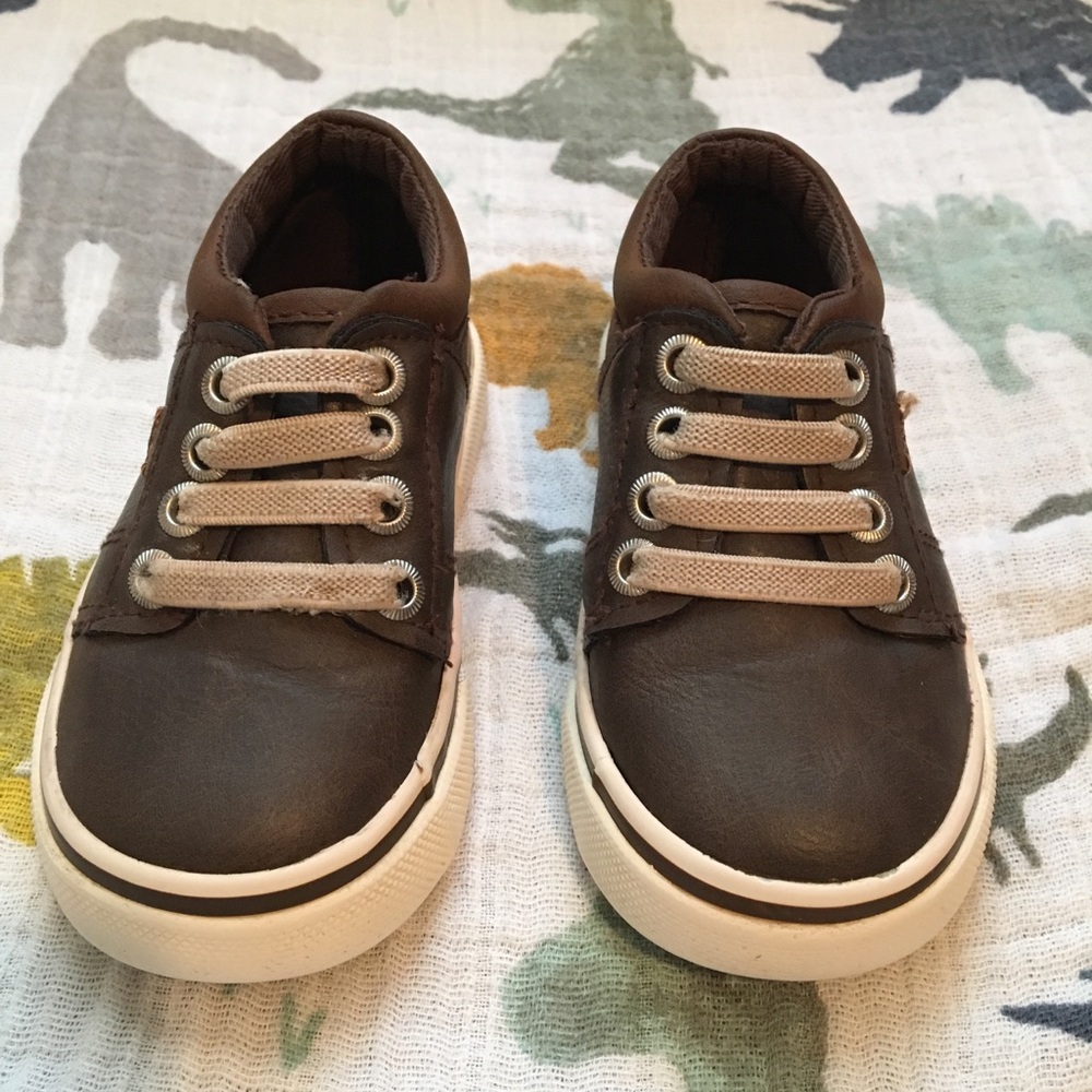Toddler shoes